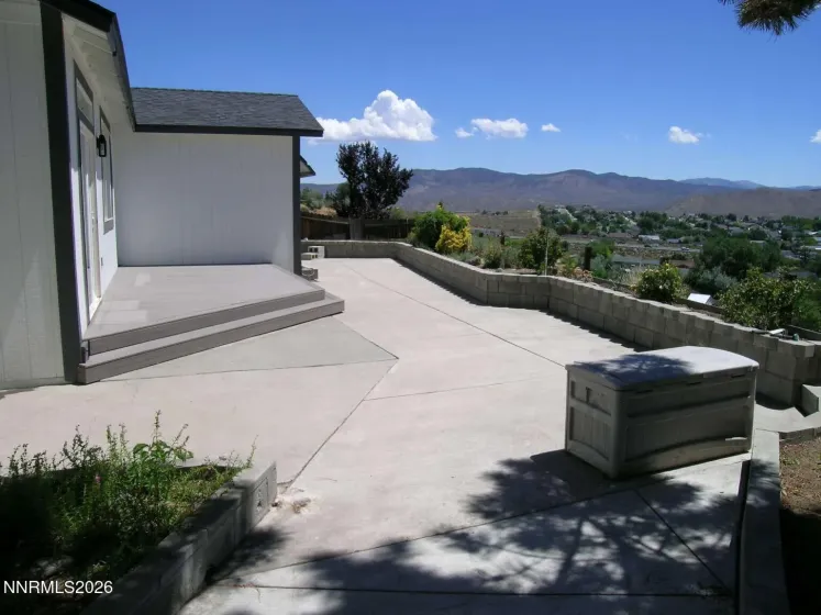 893 Vista Park, Carson City, Nevada 89705, 3 Bedrooms Bedrooms, ,2 BathroomsBathrooms,Residential,Residential,Vista Park,0,260009525