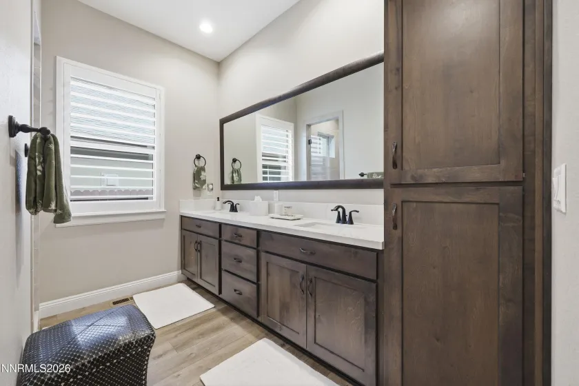 1463 Keenan, Carson City, Nevada 89703, 3 Bedrooms Bedrooms, ,2 BathroomsBathrooms,Residential,Residential,Keenan,0,260009524