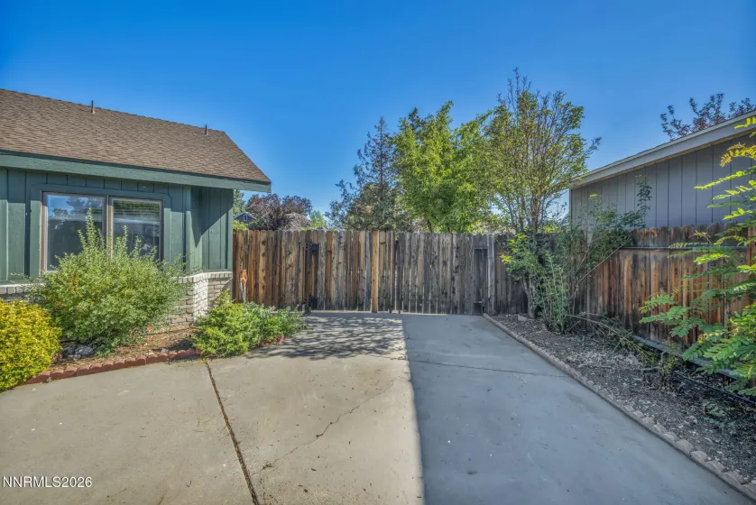 620 Renee, Gardnerville, Nevada 89460, 3 Bedrooms Bedrooms, ,2 BathroomsBathrooms,Residential,Residential,Renee,0,260009532