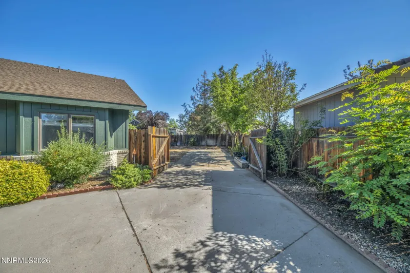 620 Renee, Gardnerville, Nevada 89460, 3 Bedrooms Bedrooms, ,2 BathroomsBathrooms,Residential,Residential,Renee,0,260009532