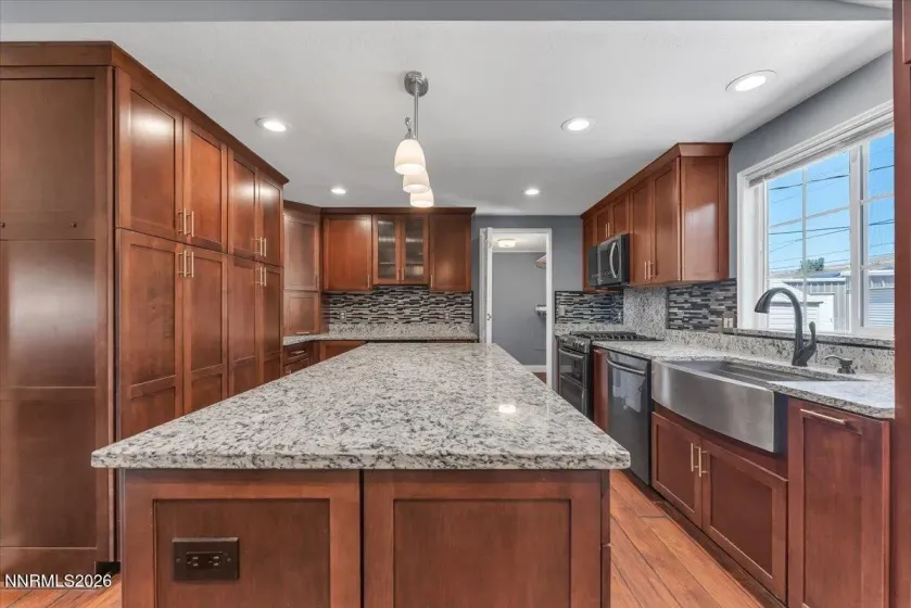 17235 Waxwing, Reno, Nevada 89508, 3 Bedrooms Bedrooms, ,2 BathroomsBathrooms,Residential,Residential,Waxwing,0,260009533
