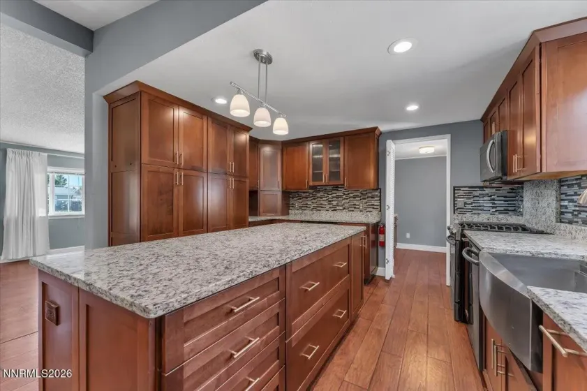 17235 Waxwing, Reno, Nevada 89508, 3 Bedrooms Bedrooms, ,2 BathroomsBathrooms,Residential,Residential,Waxwing,0,260009533