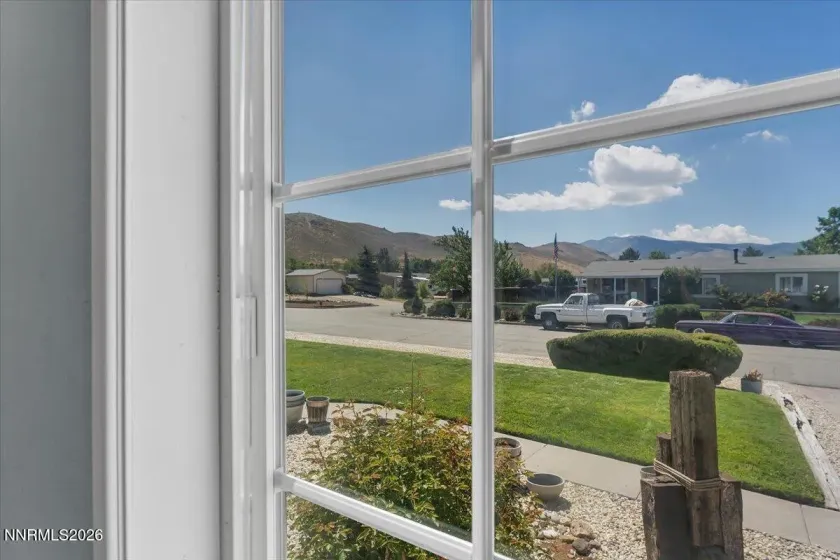 17235 Waxwing, Reno, Nevada 89508, 3 Bedrooms Bedrooms, ,2 BathroomsBathrooms,Residential,Residential,Waxwing,0,260009533