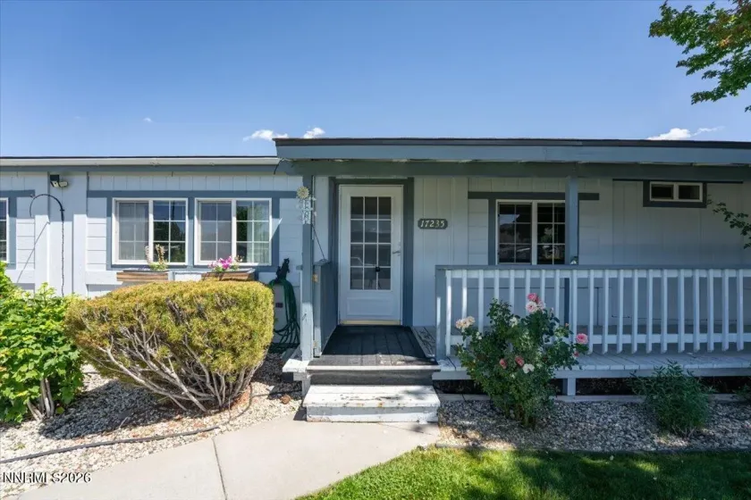 17235 Waxwing, Reno, Nevada 89508, 3 Bedrooms Bedrooms, ,2 BathroomsBathrooms,Residential,Residential,Waxwing,0,260009533