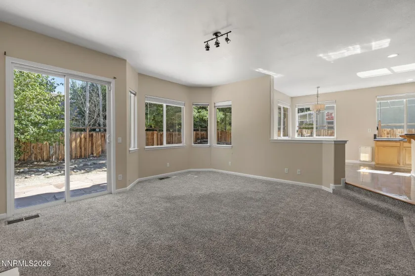 2652 Pride, Sparks, Nevada 89436, 4 Bedrooms Bedrooms, ,3 BathroomsBathrooms,Residential,Residential,Pride,0,260009536