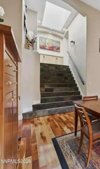 Let's go upstairs