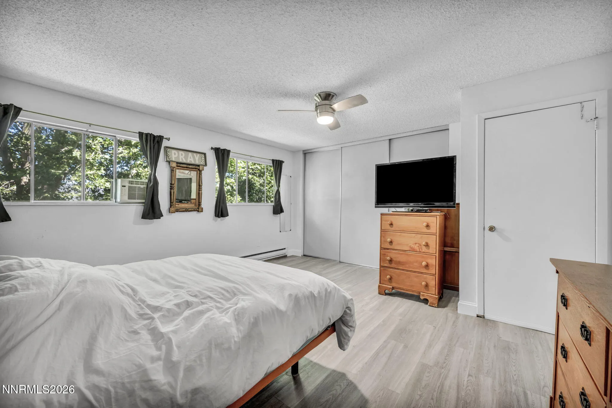 446 Smithridge, Reno, Nevada 89502, 2 Bedrooms Bedrooms, ,2 BathroomsBathrooms,Residential,Residential,Smithridge,0,260009569