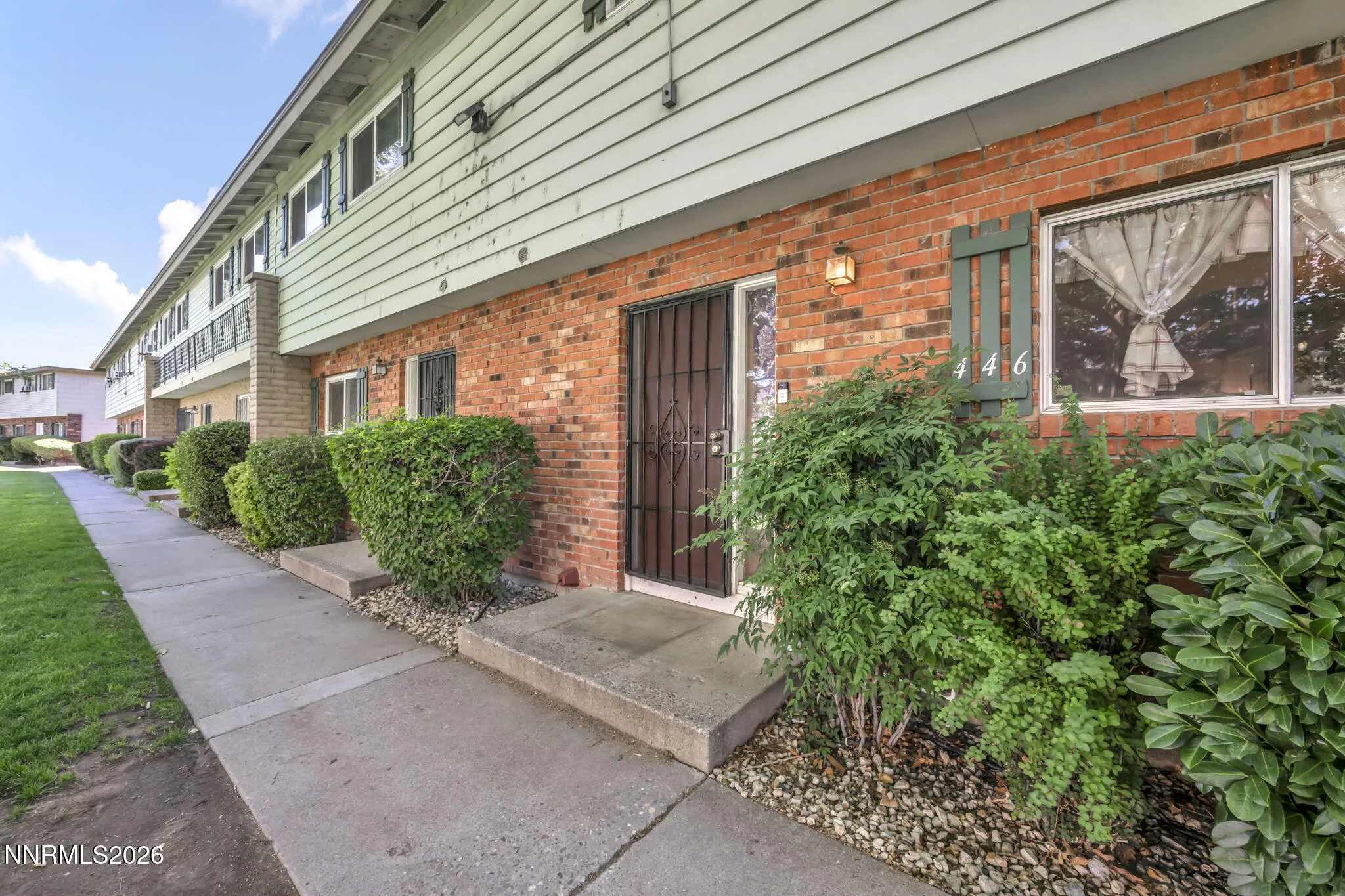 446 Smithridge, Reno, Nevada 89502, 2 Bedrooms Bedrooms, ,2 BathroomsBathrooms,Residential,Residential,Smithridge,0,260009569