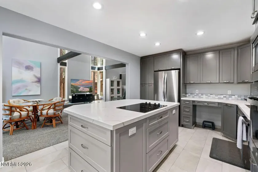 31 Chalet, Stateline, Nevada 89449, 2 Bedrooms Bedrooms, ,2 BathroomsBathrooms,Residential,Residential,Chalet,0,260009516