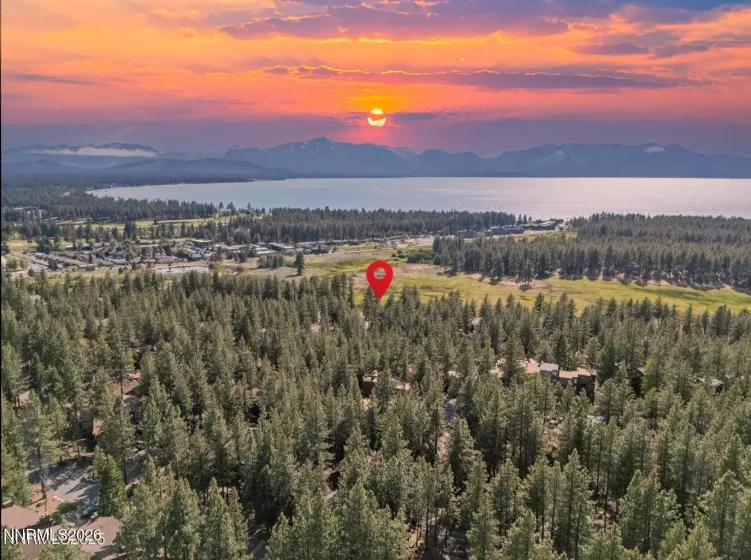 31 Chalet, Stateline, Nevada 89449, 2 Bedrooms Bedrooms, ,2 BathroomsBathrooms,Residential,Residential,Chalet,0,260009516