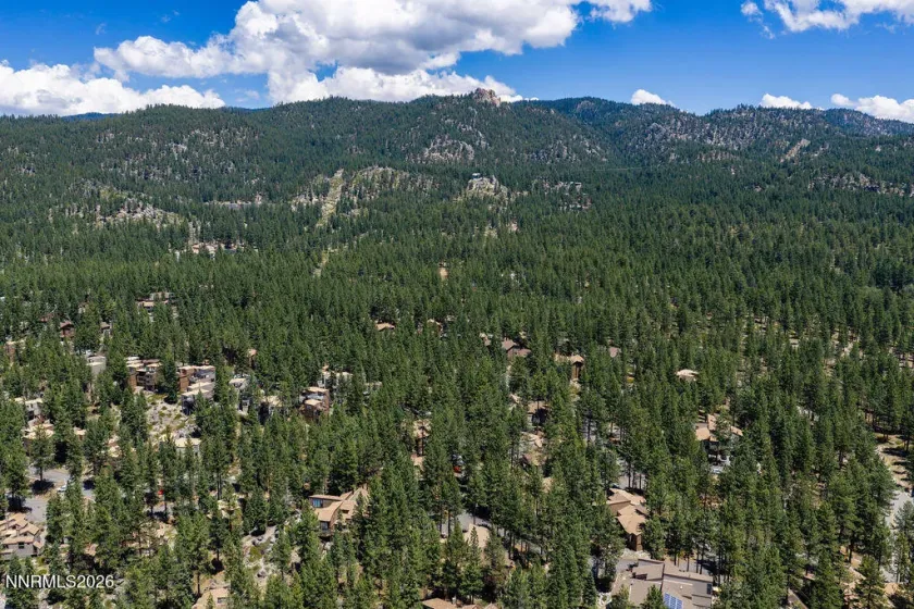 31 Chalet, Stateline, Nevada 89449, 2 Bedrooms Bedrooms, ,2 BathroomsBathrooms,Residential,Residential,Chalet,0,260009516