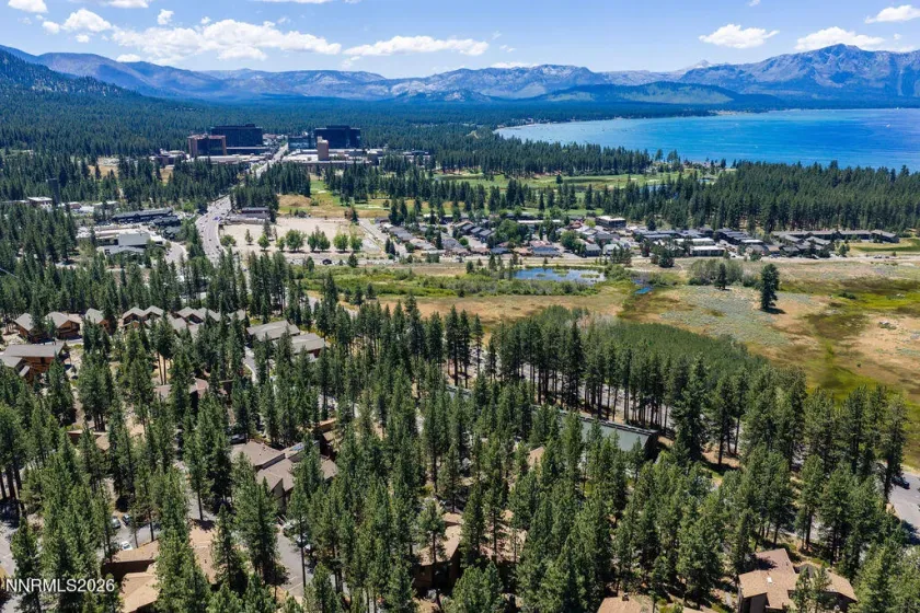 31 Chalet, Stateline, Nevada 89449, 2 Bedrooms Bedrooms, ,2 BathroomsBathrooms,Residential,Residential,Chalet,0,260009516