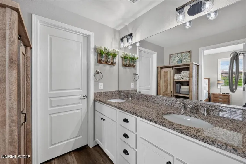 4872 Bougainvillea, Sparks, Nevada 89436, 2 Bedrooms Bedrooms, ,2 BathroomsBathrooms,Residential,Residential,Bougainvillea,0,260009528