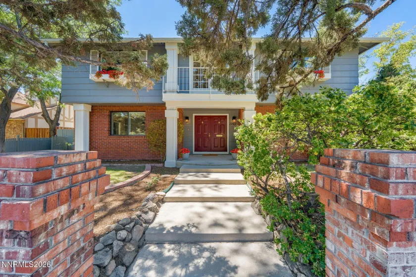 1945 Lakeside, Reno, Nevada 89509, 3 Bedrooms Bedrooms, ,3 BathroomsBathrooms,Residential,Residential,Lakeside,0,260009576