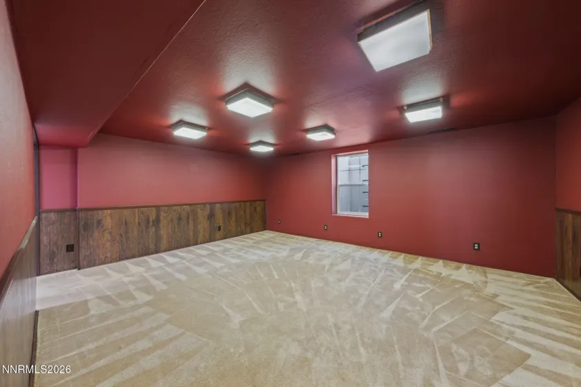 1945 Lakeside, Reno, Nevada 89509, 3 Bedrooms Bedrooms, ,3 BathroomsBathrooms,Residential,Residential,Lakeside,0,260009576