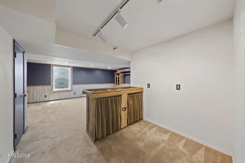 1945 Lakeside, Reno, Nevada 89509, 3 Bedrooms Bedrooms, ,3 BathroomsBathrooms,Residential,Residential,Lakeside,0,260009576