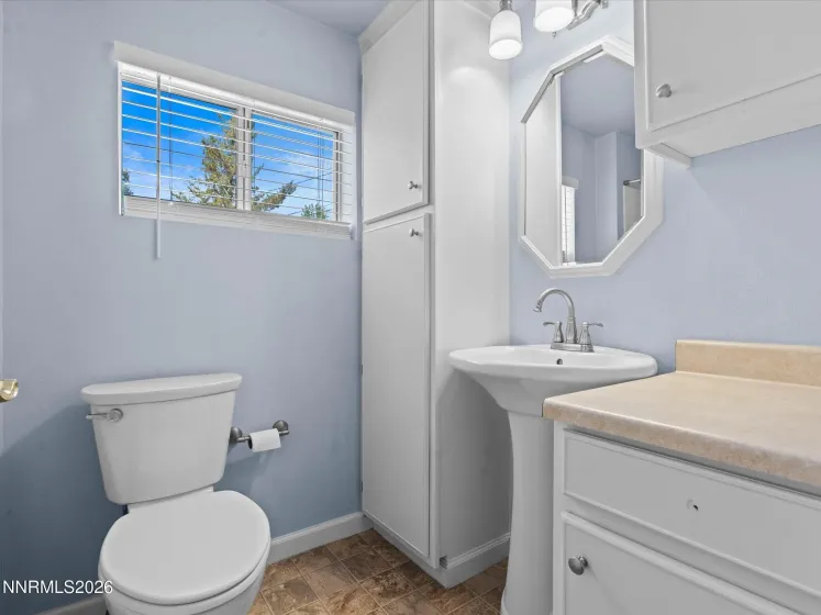 1239 Patrick, Reno, Nevada 89509, 2 Bedrooms Bedrooms, ,1 BathroomBathrooms,Residential,Residential,Patrick,0,260008155
