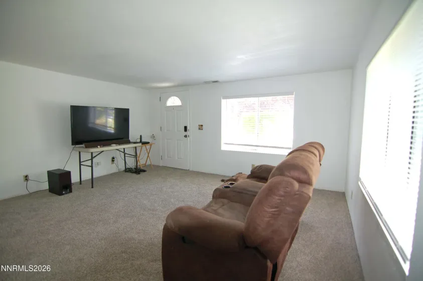 1239 Patrick, Reno, Nevada 89509, 2 Bedrooms Bedrooms, ,1 BathroomBathrooms,Residential,Residential,Patrick,0,260008155
