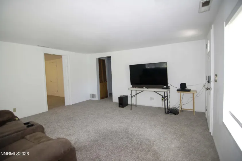 1239 Patrick, Reno, Nevada 89509, 2 Bedrooms Bedrooms, ,1 BathroomBathrooms,Residential,Residential,Patrick,0,260008155