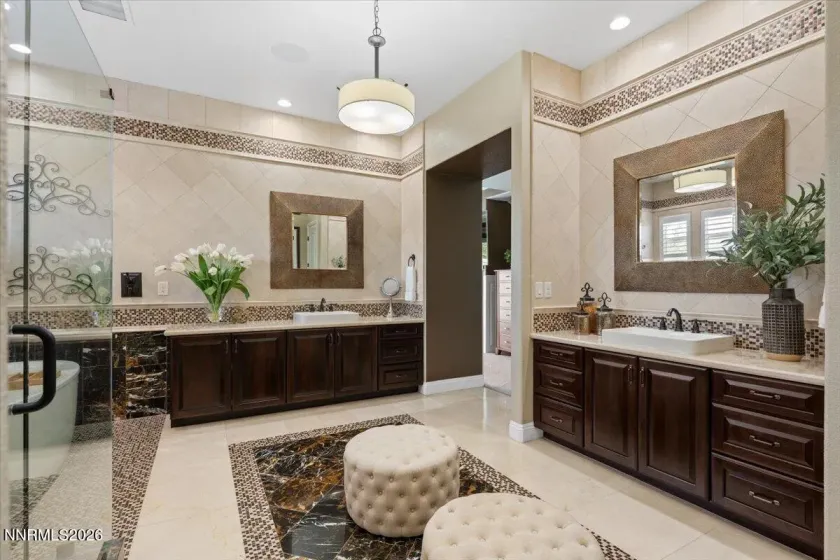 2665 Hanovarian, Reno, Nevada 89521, 3 Bedrooms Bedrooms, ,3 BathroomsBathrooms,Residential,Residential,Hanovarian,0,260009585