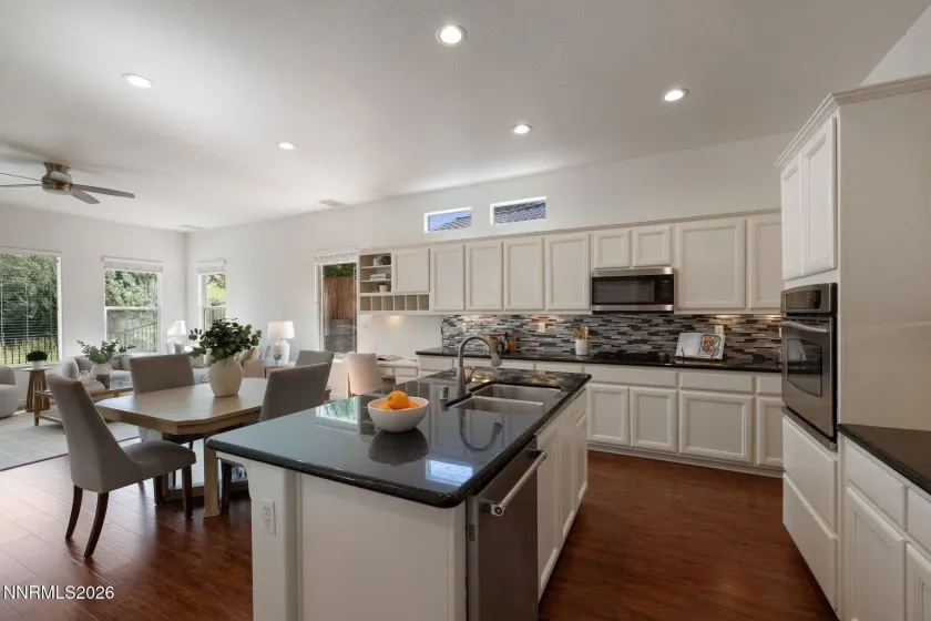 2675 Tuscan, Sparks, Nevada 89434, 4 Bedrooms Bedrooms, ,4 BathroomsBathrooms,Residential,Residential,Tuscan,0,260009586