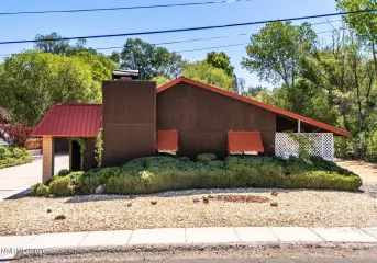 1360 Clough, Reno, Nevada 89509, 2 Bedrooms Bedrooms, ,2 BathroomsBathrooms,Residential,Residential,Clough,0,260009587