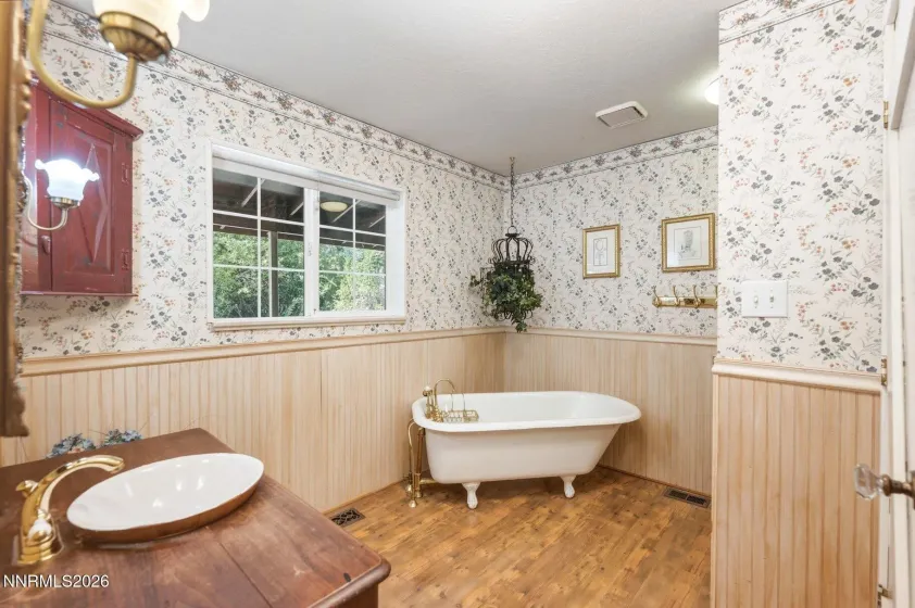 1360 Clough, Reno, Nevada 89509, 2 Bedrooms Bedrooms, ,2 BathroomsBathrooms,Residential,Residential,Clough,0,260009587