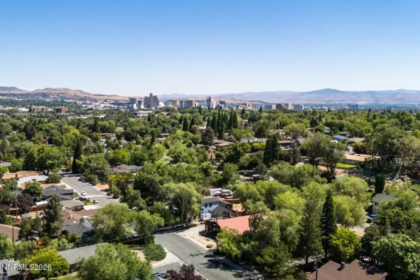 1360 Clough, Reno, Nevada 89509, 2 Bedrooms Bedrooms, ,2 BathroomsBathrooms,Residential,Residential,Clough,0,260009587
