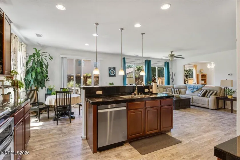 11265 Torino, Reno, Nevada 89521, 3 Bedrooms Bedrooms, ,3 BathroomsBathrooms,Residential,Residential,Torino,0,260009589