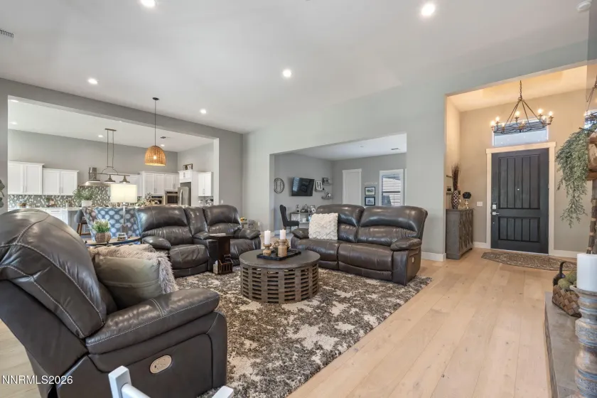 3060 Bristol, Reno, Nevada 89521, 3 Bedrooms Bedrooms, ,3 BathroomsBathrooms,Residential,Residential,Bristol,0,260009590