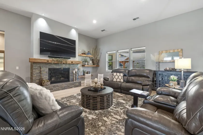 3060 Bristol, Reno, Nevada 89521, 3 Bedrooms Bedrooms, ,3 BathroomsBathrooms,Residential,Residential,Bristol,0,260009590