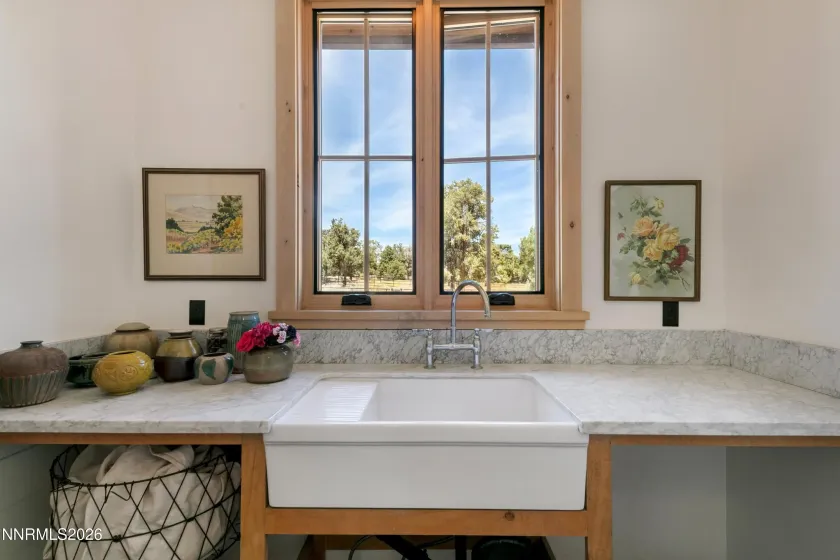 921 Karnes, Gardnerville, Nevada 89410, 2 Bedrooms Bedrooms, ,3 BathroomsBathrooms,Residential,Residential,Karnes,0,260009591