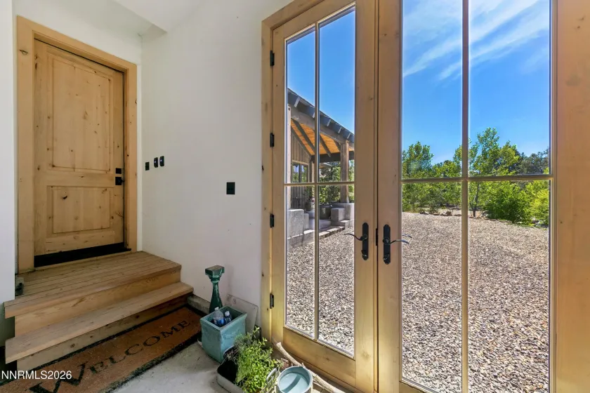 921 Karnes, Gardnerville, Nevada 89410, 2 Bedrooms Bedrooms, ,3 BathroomsBathrooms,Residential,Residential,Karnes,0,260009591