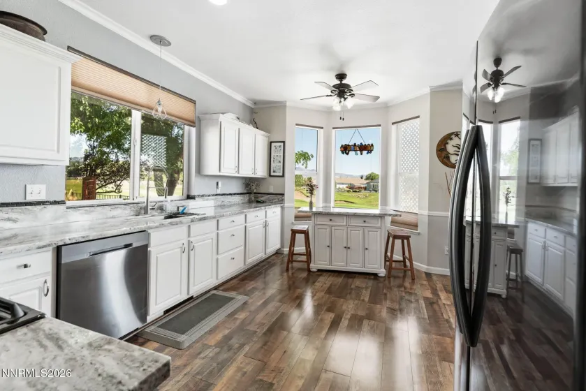 410 La Costa, Dayton, Nevada 89403, 3 Bedrooms Bedrooms, ,2 BathroomsBathrooms,Residential,Residential,La Costa,0,260009596