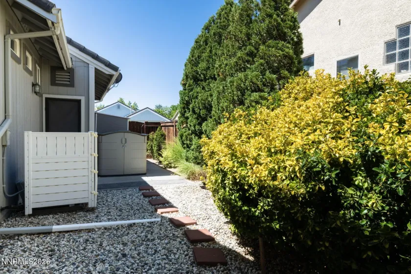410 La Costa, Dayton, Nevada 89403, 3 Bedrooms Bedrooms, ,2 BathroomsBathrooms,Residential,Residential,La Costa,0,260009596