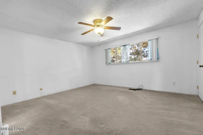 2645 Howard, Sparks, Nevada 89434, 3 Bedrooms Bedrooms, ,2 BathroomsBathrooms,Residential,Residential,Howard,0,260009599