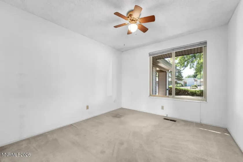2645 Howard, Sparks, Nevada 89434, 3 Bedrooms Bedrooms, ,2 BathroomsBathrooms,Residential,Residential,Howard,0,260009599
