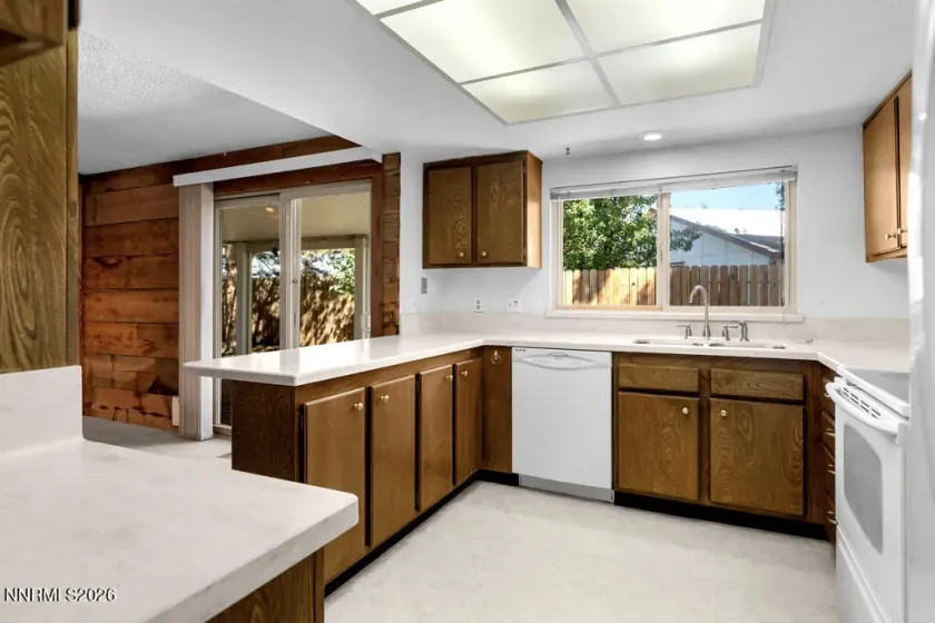 2645 Howard, Sparks, Nevada 89434, 3 Bedrooms Bedrooms, ,2 BathroomsBathrooms,Residential,Residential,Howard,0,260009599
