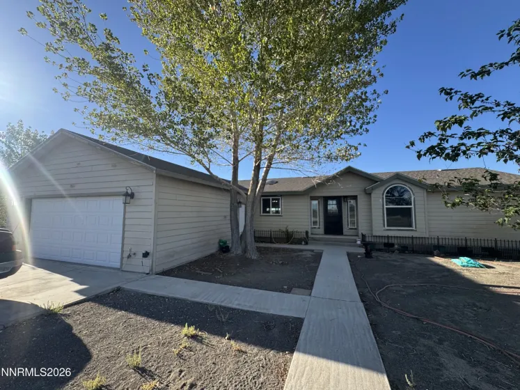 6262 Lakeview, Fallon, Nevada 89406, 3 Bedrooms Bedrooms, ,2 BathroomsBathrooms,Residential,Residential,Lakeview,0,260009600