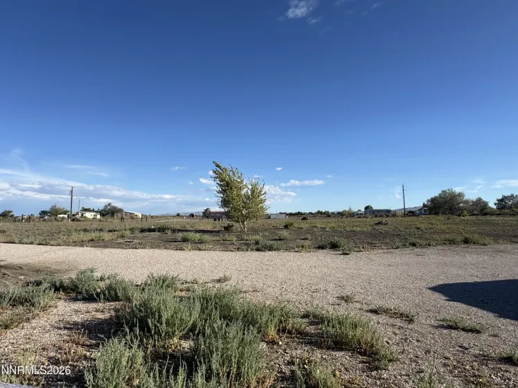 6262 Lakeview, Fallon, Nevada 89406, 3 Bedrooms Bedrooms, ,2 BathroomsBathrooms,Residential,Residential,Lakeview,0,260009600