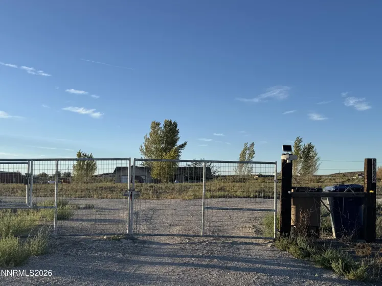 6262 Lakeview, Fallon, Nevada 89406, 3 Bedrooms Bedrooms, ,2 BathroomsBathrooms,Residential,Residential,Lakeview,0,260009600