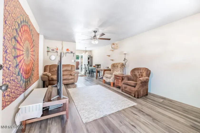 4410 Camino Lindo, Reno, Nevada 89502, 3 Bedrooms Bedrooms, ,2 BathroomsBathrooms,Residential,Residential,Camino Lindo,0,260009603