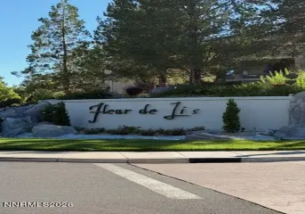 9900 Wilbur May, Reno, Nevada 89521, 3 Bedrooms Bedrooms, ,2 BathroomsBathrooms,Residential,Residential,Wilbur May,0,260009607