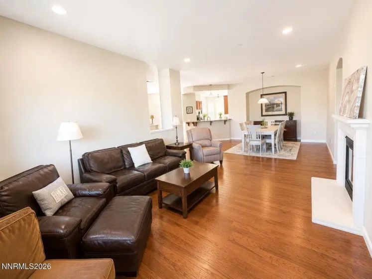9900 Wilbur May, Reno, Nevada 89521, 3 Bedrooms Bedrooms, ,2 BathroomsBathrooms,Residential,Residential,Wilbur May,0,260009607