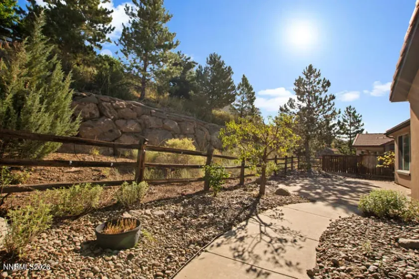 9255 Palmetto, Reno, Nevada 89523, 3 Bedrooms Bedrooms, ,3 BathroomsBathrooms,Residential,Residential,Palmetto,0,260009608