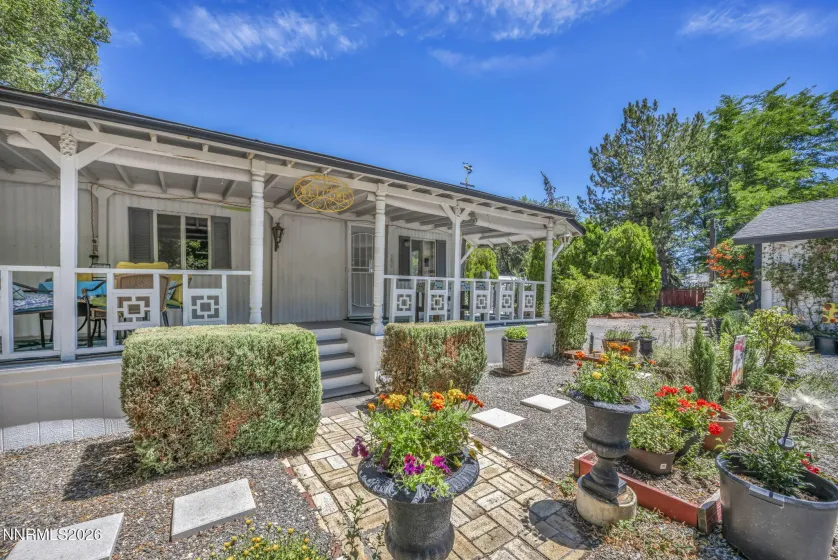 360 Gepford, Sun Valley, Nevada 89433, 3 Bedrooms Bedrooms, ,2 BathroomsBathrooms,Residential,Residential,Gepford,0,260009609