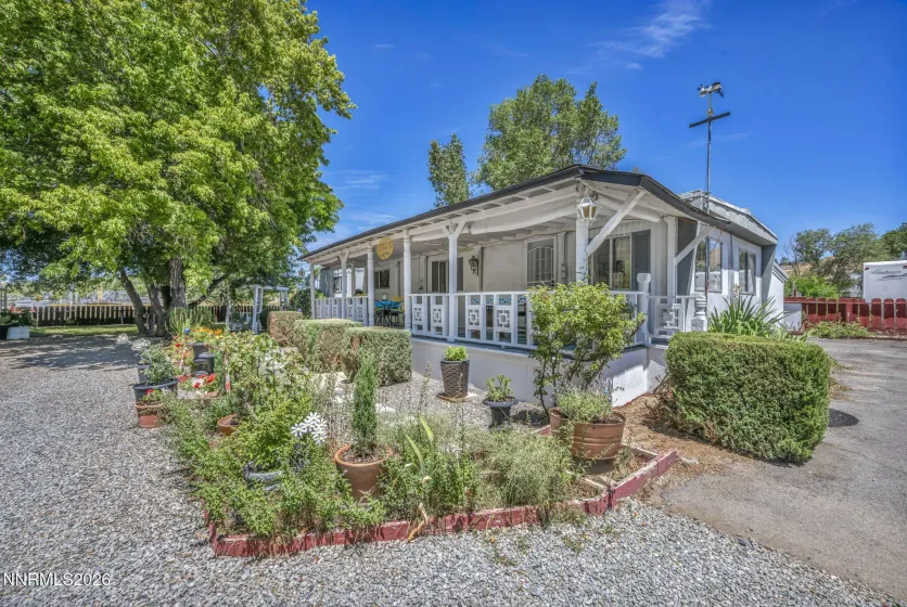 360 Gepford, Sun Valley, Nevada 89433, 3 Bedrooms Bedrooms, ,2 BathroomsBathrooms,Residential,Residential,Gepford,0,260009609