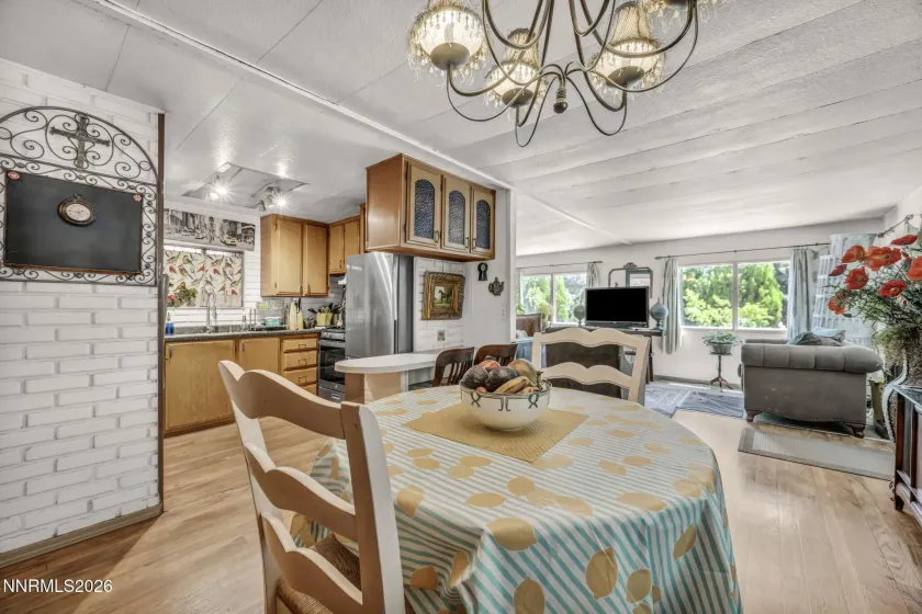 360 Gepford, Sun Valley, Nevada 89433, 3 Bedrooms Bedrooms, ,2 BathroomsBathrooms,Residential,Residential,Gepford,0,260009609