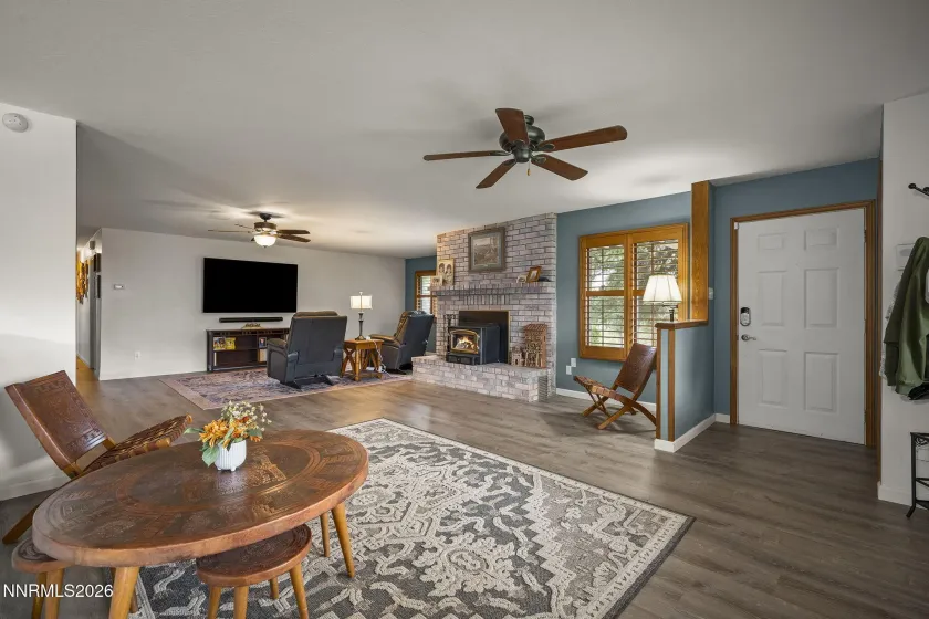 1760 Verdi, Verdi, Nevada 89439, 3 Bedrooms Bedrooms, ,2 BathroomsBathrooms,Residential,Residential,Verdi,0,260009613