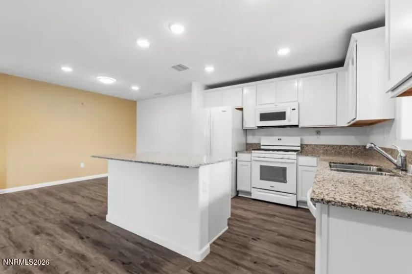 304 Limber Pine, Reno, Nevada 89506, 2 Bedrooms Bedrooms, ,1 BathroomBathrooms,Residential,Residential,Limber Pine,0,260009617